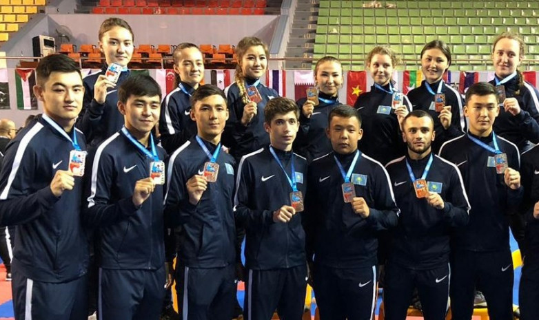 Казахстан завоевал 15 медалей на ЧА по каратэ среди кадетов, юниоров и спортсменов до 21 года