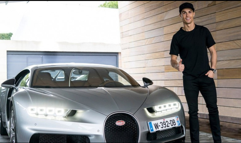 Роналду купил новую модель Bugatti за 9 млн долларов