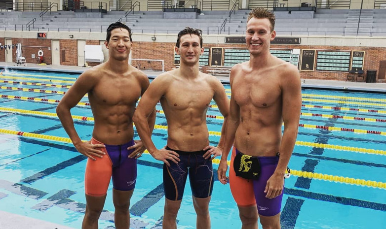 Казахстанские пловцы завершили подготовку к чемпионату мира