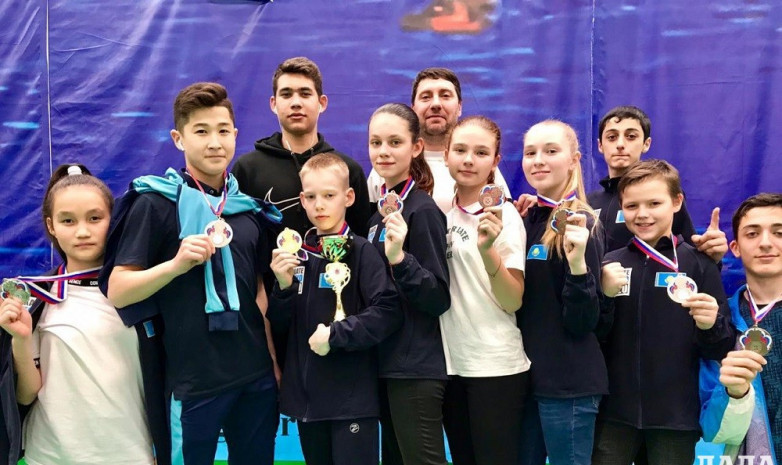 Восемь призовых мест на всероссийских соревнованиях завоевали казахстанские каратисты