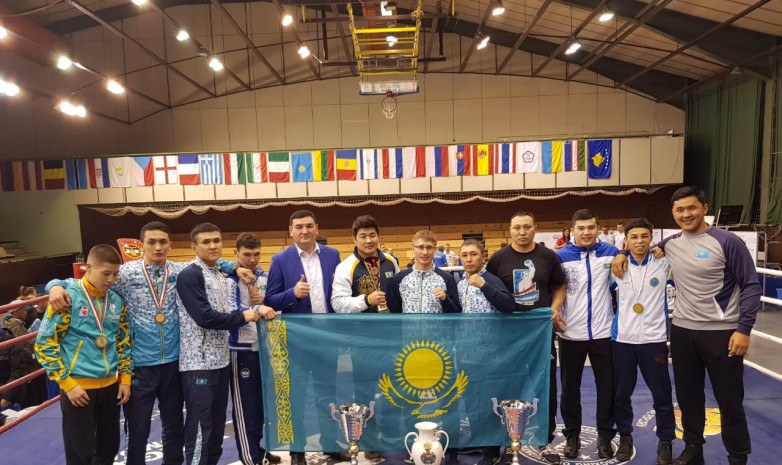 Казахстанцы завоевали три золотые медали на международном турнире в Венгрии