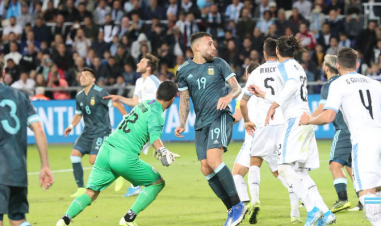 ВИДЕО. Месси спас сборную от поражения в товарищеском матче с Уругваем