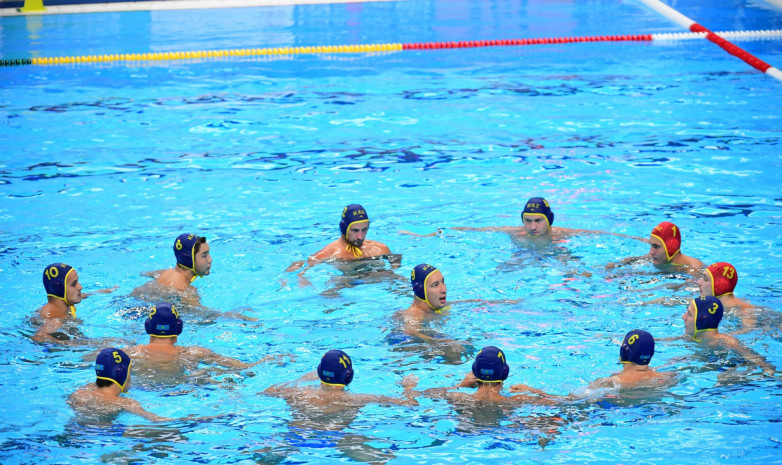 Казахстанская команда по водному поло проводит сбор перед чемпионатом России