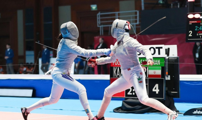 Казахстанские саблистки уступили в первом круге чемпионата мира по фехтованию