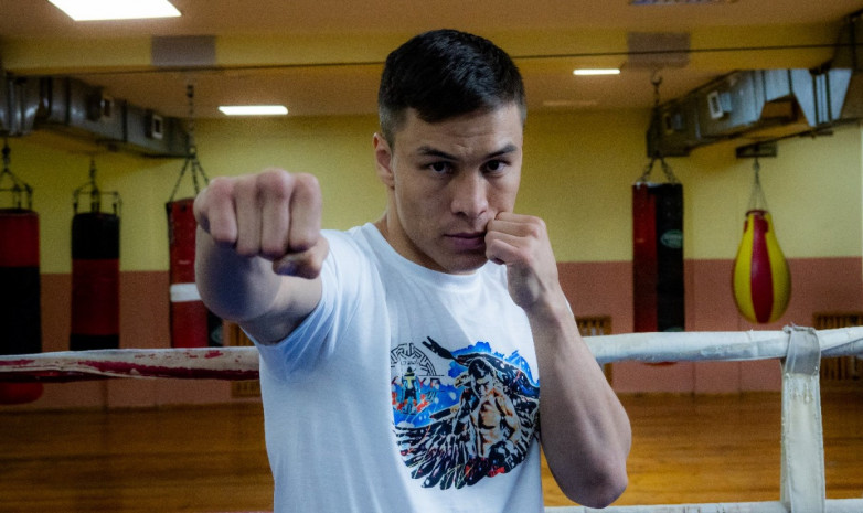 Батыр Жукембаев попал в топ-10 лучших боксеров в рейтинге IBF