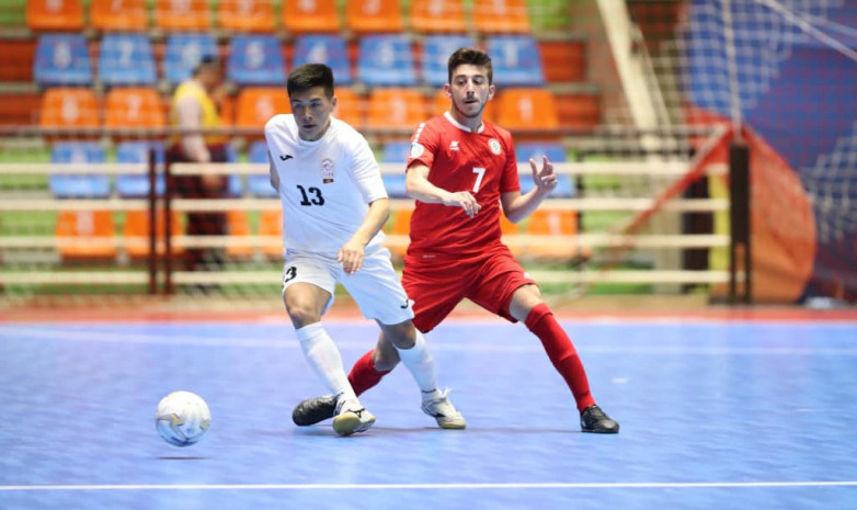 ЧА (U-20): Кыргызстан проиграл Ливану