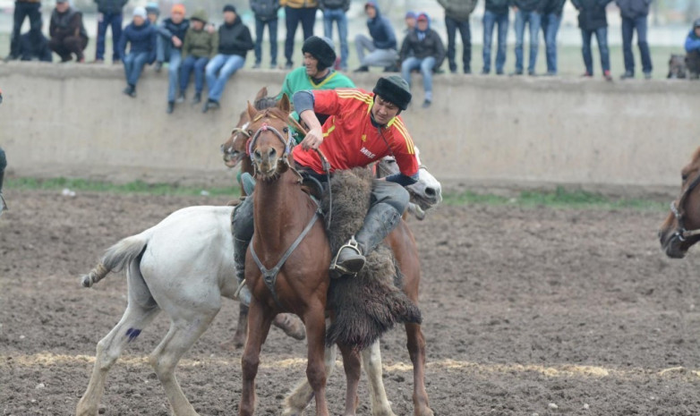 Игрок сборной Казахстана помог команде из Бишкека выйти в финал Кубка мэра