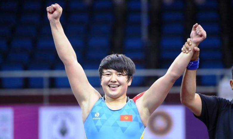 Мээрим Жуманазарова завоевала бронзовую медаль чемпионата Азии