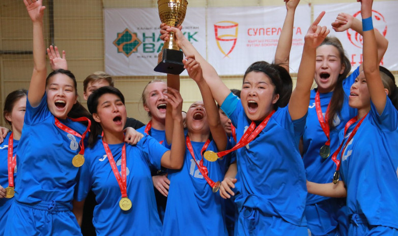 «Нитро» - чемпион Кыргызстана среди женских команд
