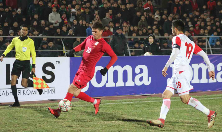 Матч Кыргызстан - Таджикистан вошел в топ-7 самых посещаемых в 6 туре