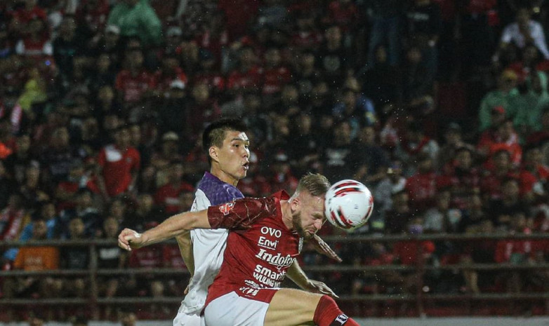 Чемпионат Индонезии: «Персита» Козубаева сыграла вничью