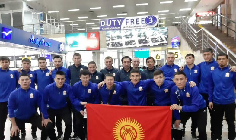 Сборная Кыргызстана отправилась в Саудовскую Аравию