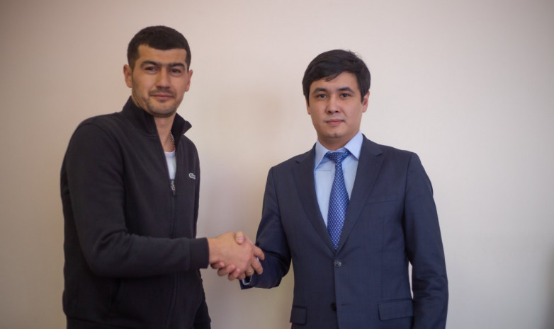 Нарзикулов подписал контракт с «Актобе»