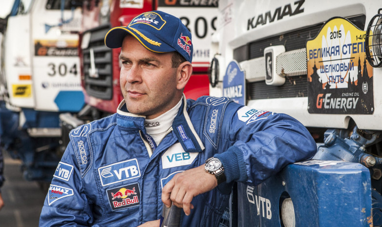 Каргинов выиграл 8-й этап «Дакара-2020» в классе грузовиков 