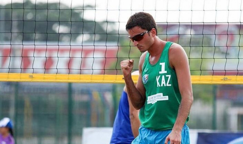 Казахстанские спортсмены вышли в 1/4 финала чемпионата Азии по пляжному волейболу