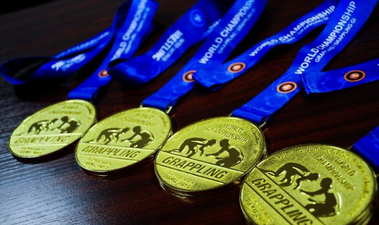 Кыргызстанцы выиграли 7 золотых медалей на чемпионате мира по грепплингу