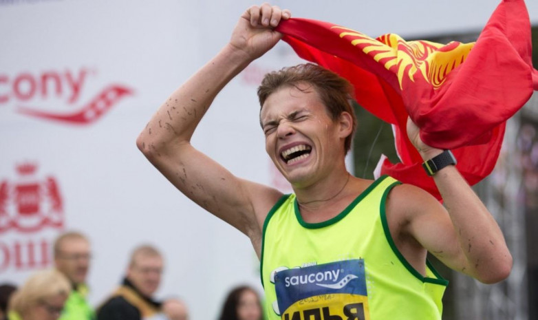 Бегуны из Кыргызстана завоевали 4 медали на марафоне в Шымкенте