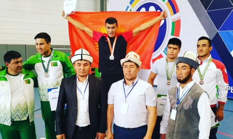 Иссык-Кульские игры: Кыргызстанцы выиграли 4 золотые медали по кыргыз курошу