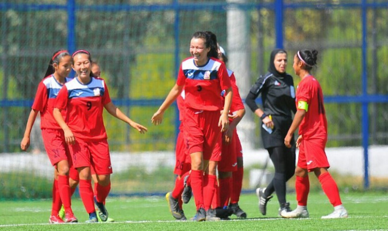 CAFA Girls U-15: Женская сборная Кыргызстана получила приз Fair Play