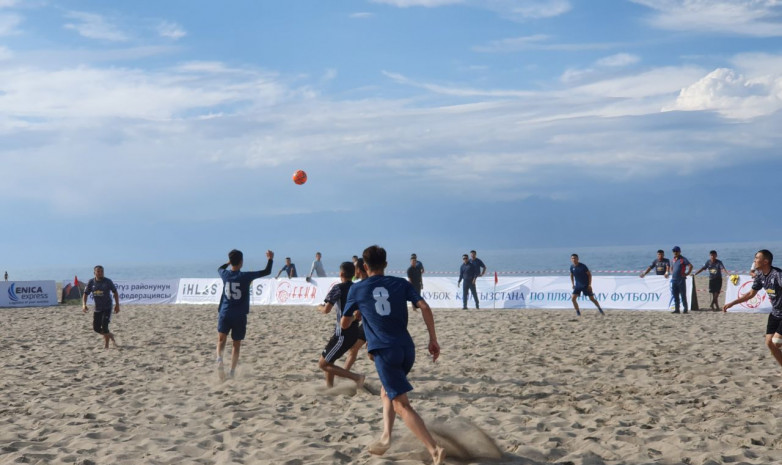 Кубок Кыргызстана по пляжному футболу: «Боз-Бешик» разгромил «Джалал-Абад»