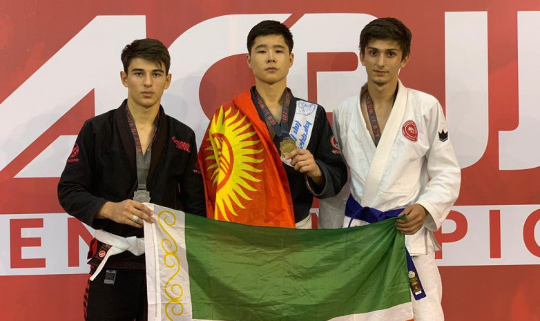 Мирлан Матказиев выиграл золото чемпионата мира в Москве
