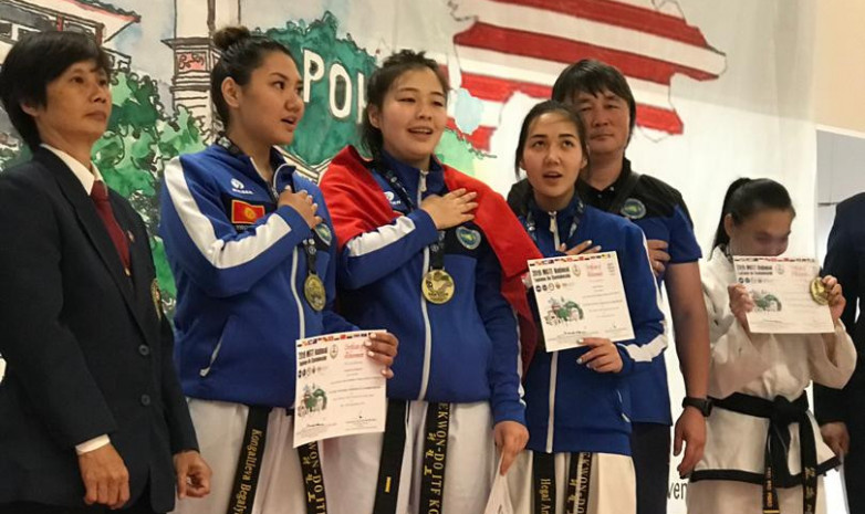 Кыргызстанцы выиграли 15 медалей на чемпионате Малайзии по таэквондо