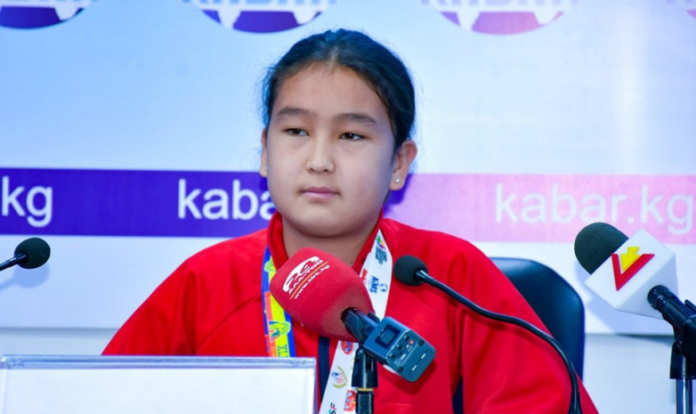 Жибек Каратаева - чемпионка мира по армрестлингу