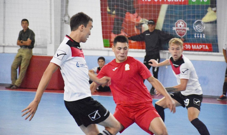 Сборная Кыргызстана разгромила «Фарватер» в товарищеском матче
