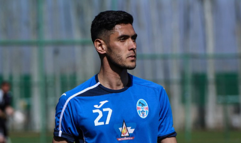 Премьер-Лига: Акрам Умаров - лучший игрок матча «Лидер» - «Нефтчи»