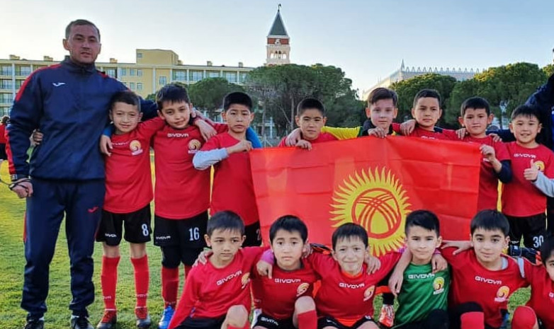 «Академия-Ош» (U-10) участвует в международном турнире в Турции