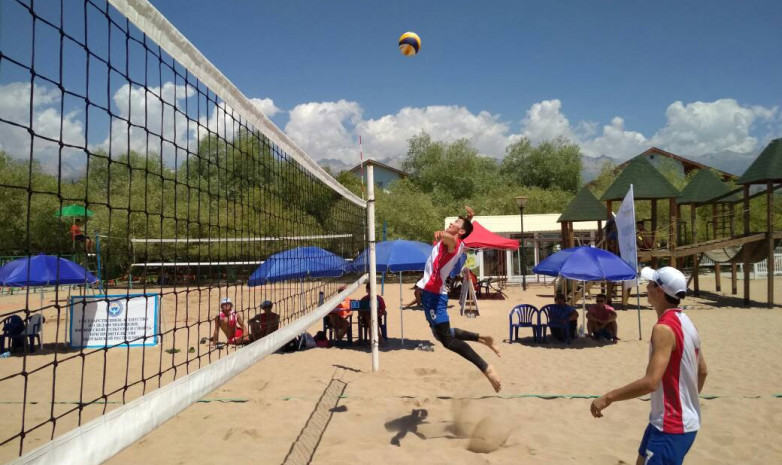 EREM — чемпион Кыргызстана по пляжному волейболу