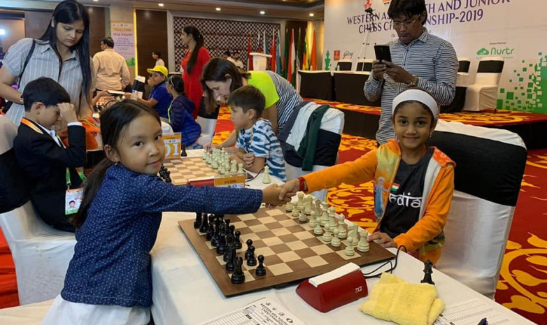 Алия Шарабидинова завоевала бронзу на чемпионате Западной Азии по шахматам