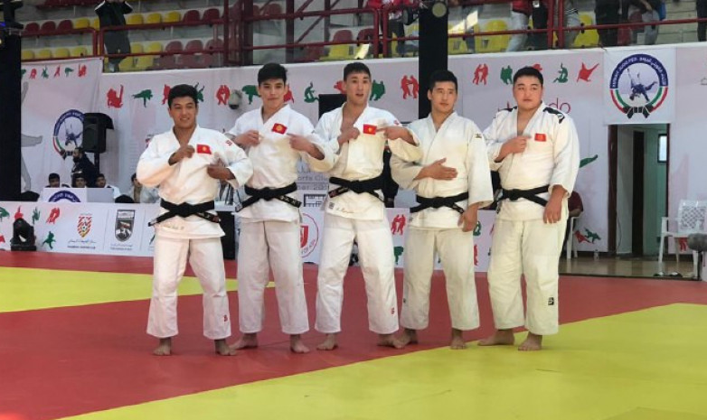 Сборная Кыргызстана выиграла клубный чемпионат Азии