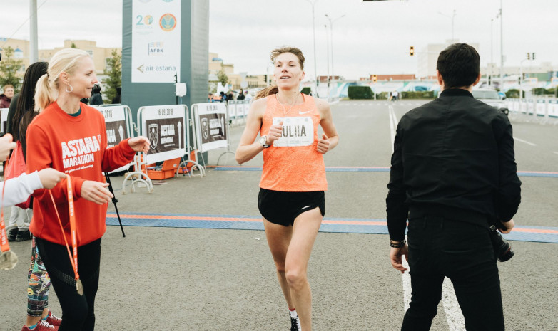 Юлия Андреева выиграла марафон в Астане