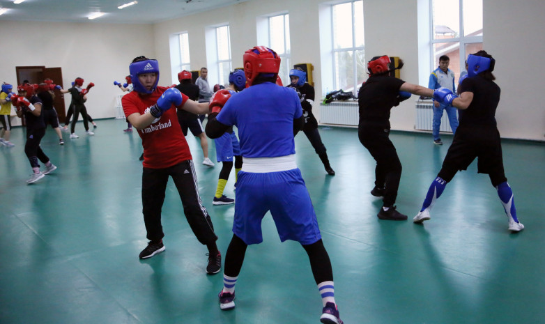 ФОТО. Сборная Казахстана по боксу находится на УТС в Нидерландах
