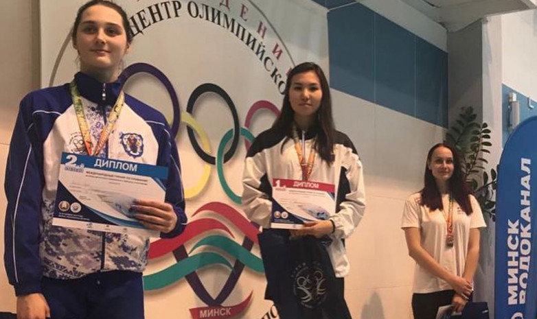 Казахстанцы завоевали 8 медалей в первый день турнира по плаванию в Минске