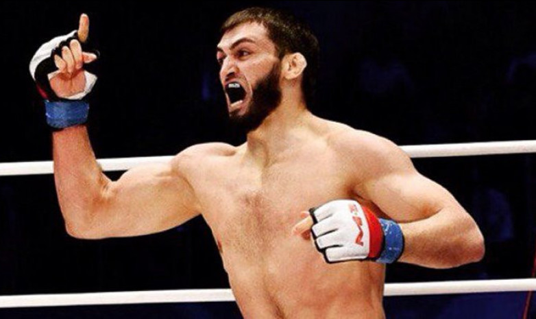 Экс-чемпион M-1 назвал Армана Ашимова «бойцом года»