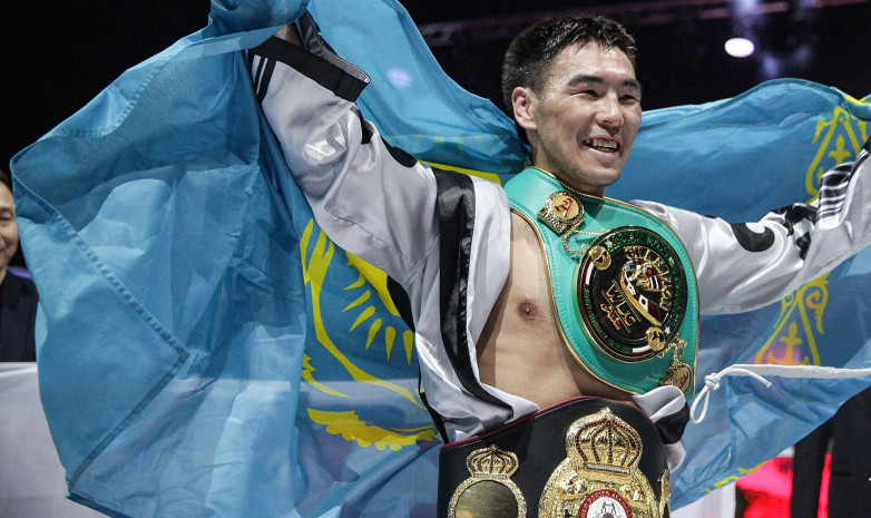 Казахстанец одержал победу над австралийцем за 3 чемпионских титула
