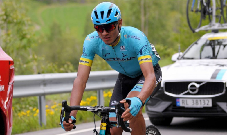 «Астана» продлила контракт с колумбийским гонщиком на один сезон