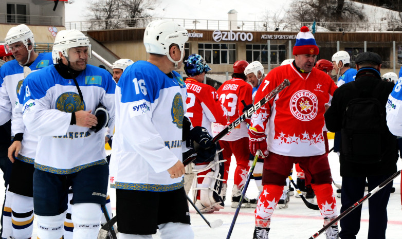 В Алматы прошел матч между «Легендами хоккея» и «Ветеранами хоккея РК»