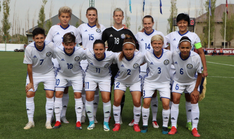 Стал известен стартовый состав женской сборной Казахстана на матч с Францией
