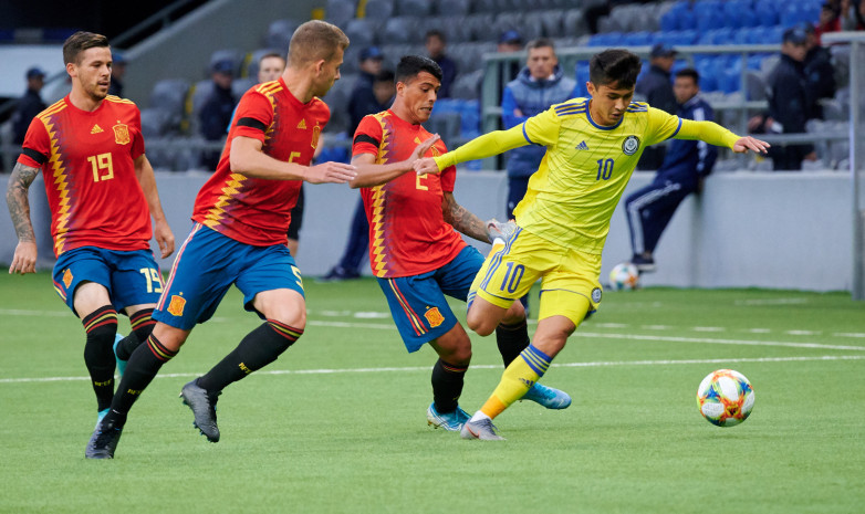 Молодежная сборная Казахстана по футболу потеряла игрока из-за болезни