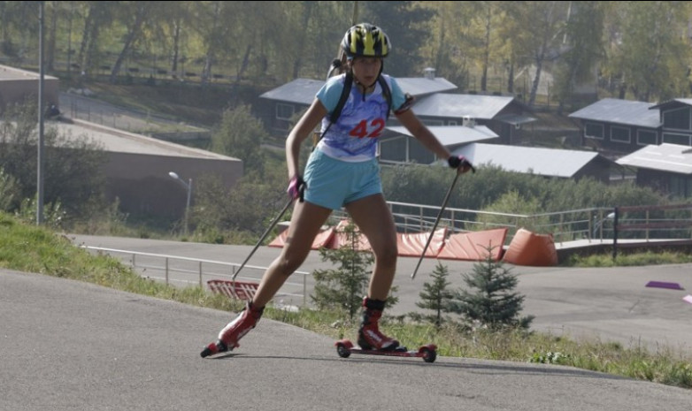 Титиевская - победительница спринтерской гонки среди девушек на Летнем чемпионате РК по биатлону