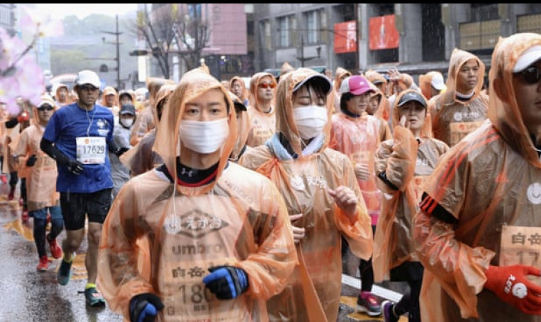 Токийский марафон стал самым крупным спортивным событием, пострадавшим от коронавируса