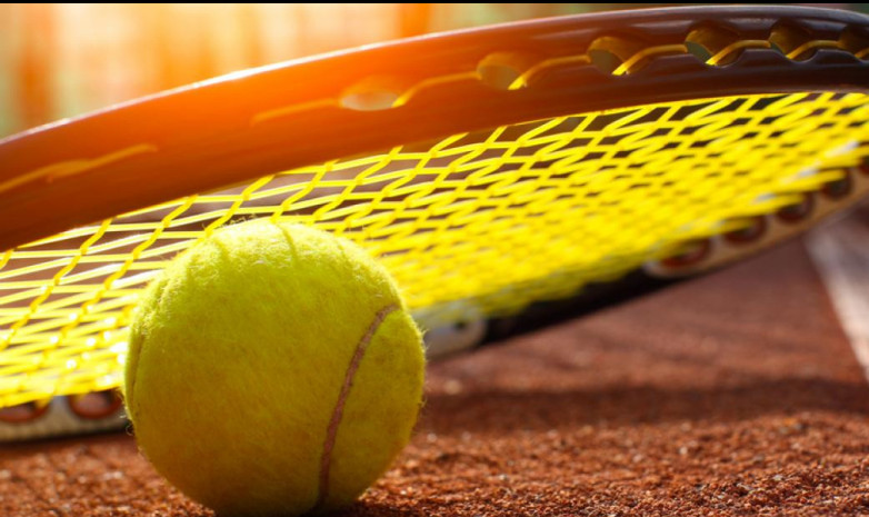 Видеообзор матча Рыбакиной и Дияс в первом круге парного разряда Australian Open