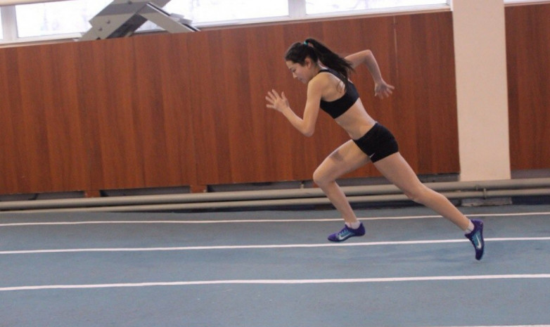 ВИДЕО. Казахстанская легкоатлетка показала свои домашние тренировки во время карантина
