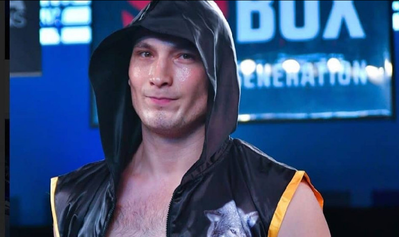 Непобежденный казахстанский супертяжеловес вернется на ринг в январе