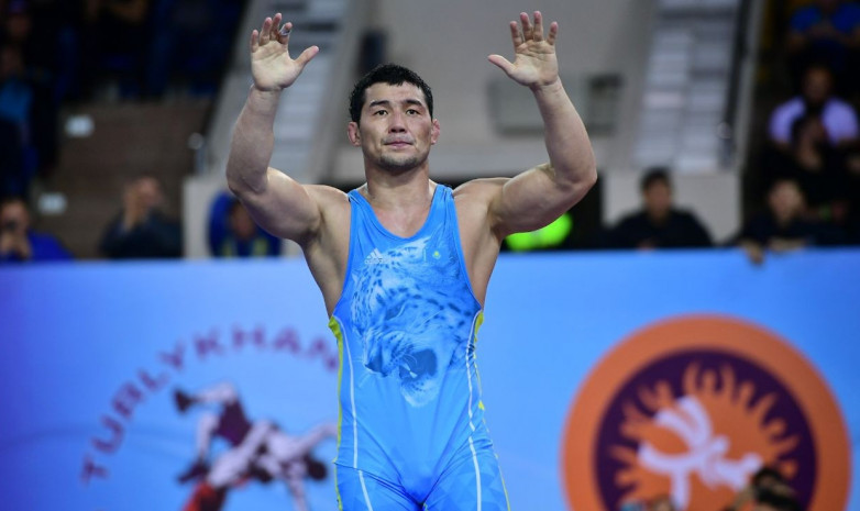 Асхат Дильмухамедов вышел в полуфинал чемпионата мира в Нур-Султане