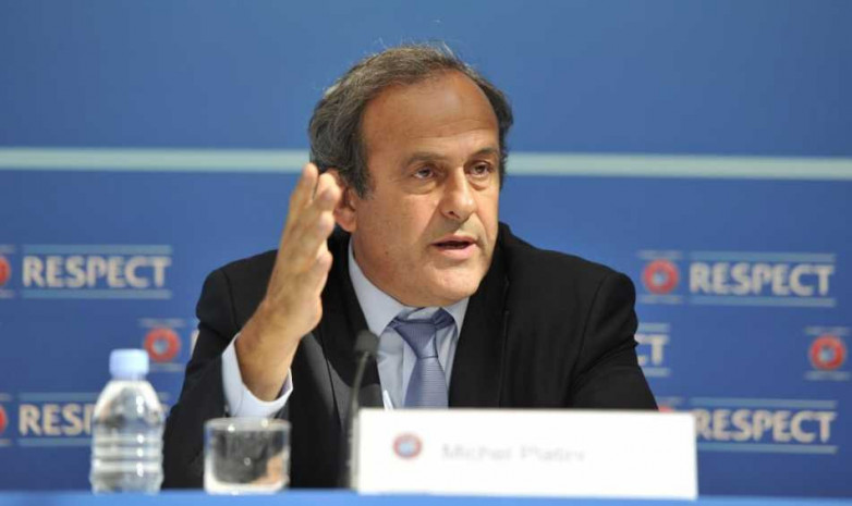 УЕФА-ның экс-президенті VAR жүйесін нәжіске теңеді