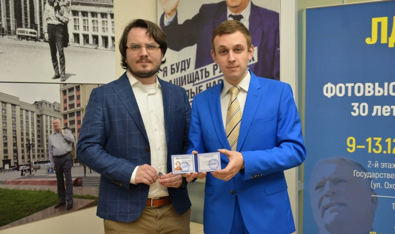 Популярный стример Мэддисон вступил в партию Жириновского